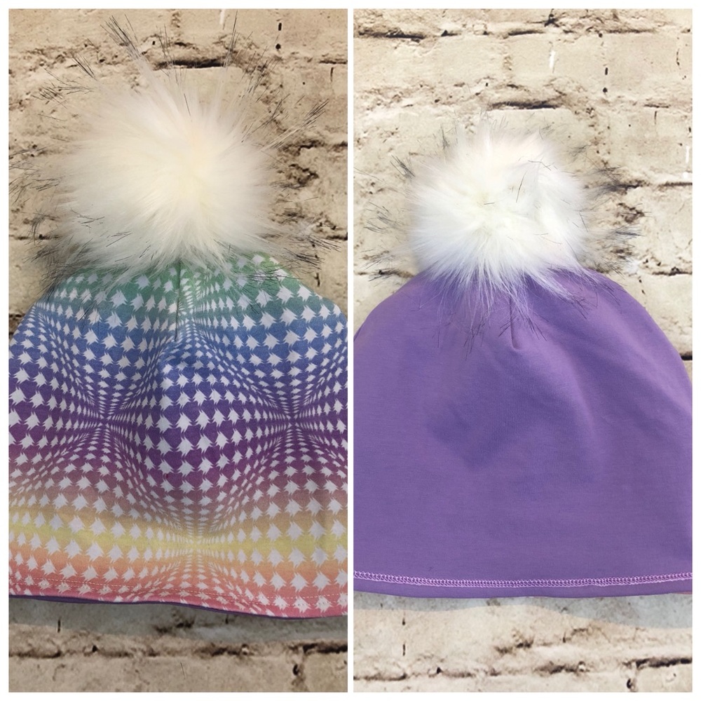 Reversible child’s beanie